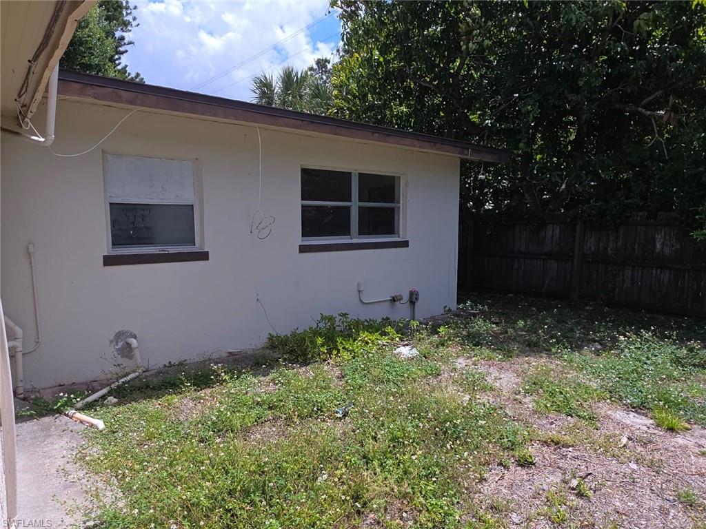 FORT MYERS - Residential Lease