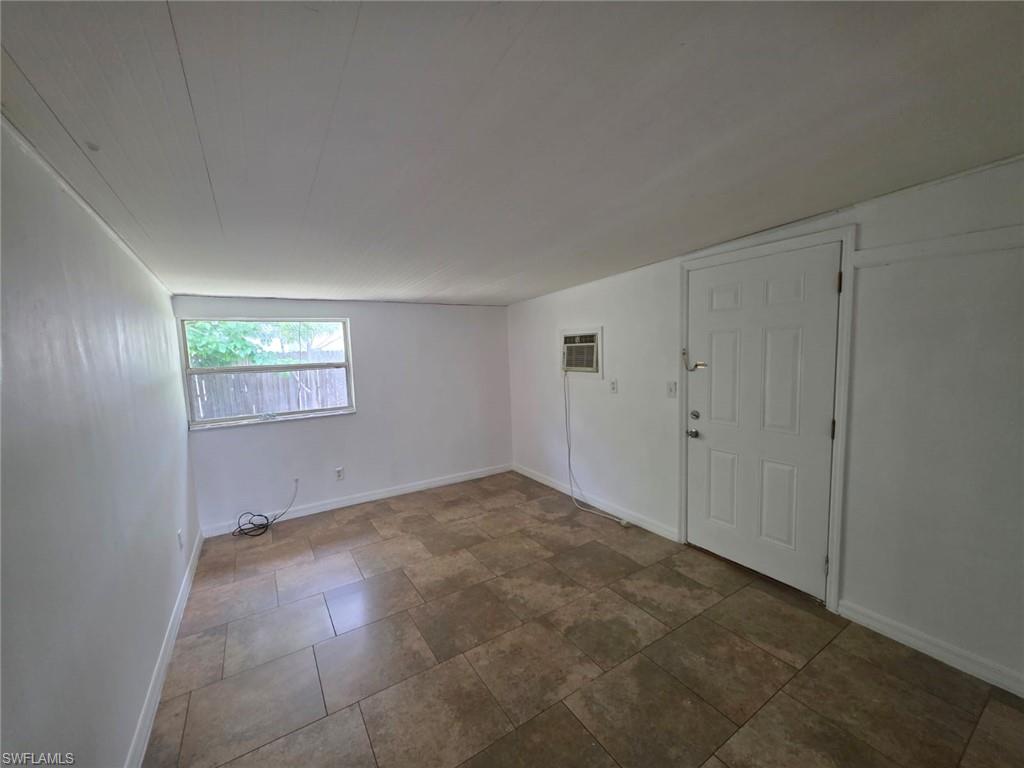 FORT MYERS - Residential Lease
