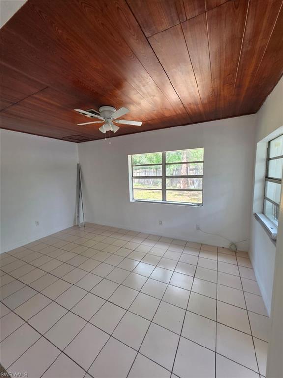 FORT MYERS - Residential Lease