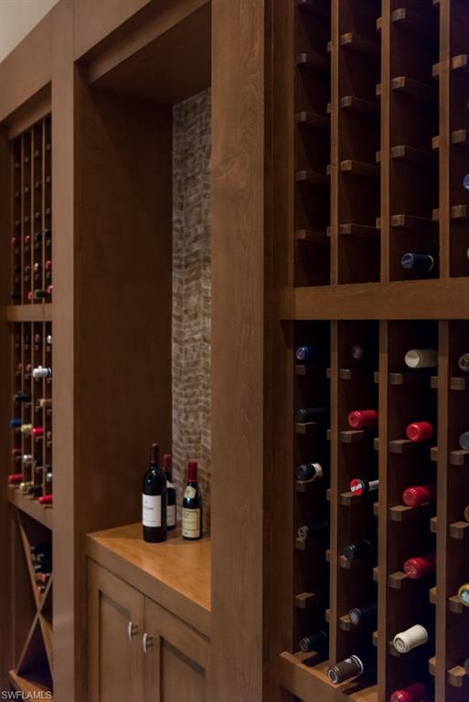 AQUALANE SHORES - Residential