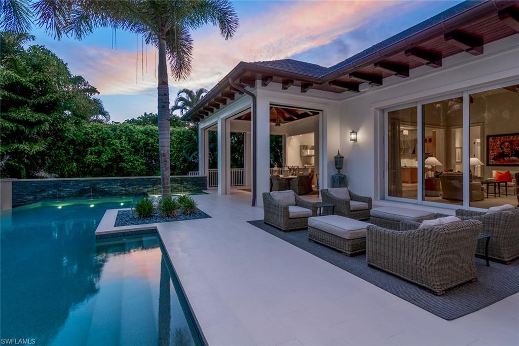 AQUALANE SHORES - Residential