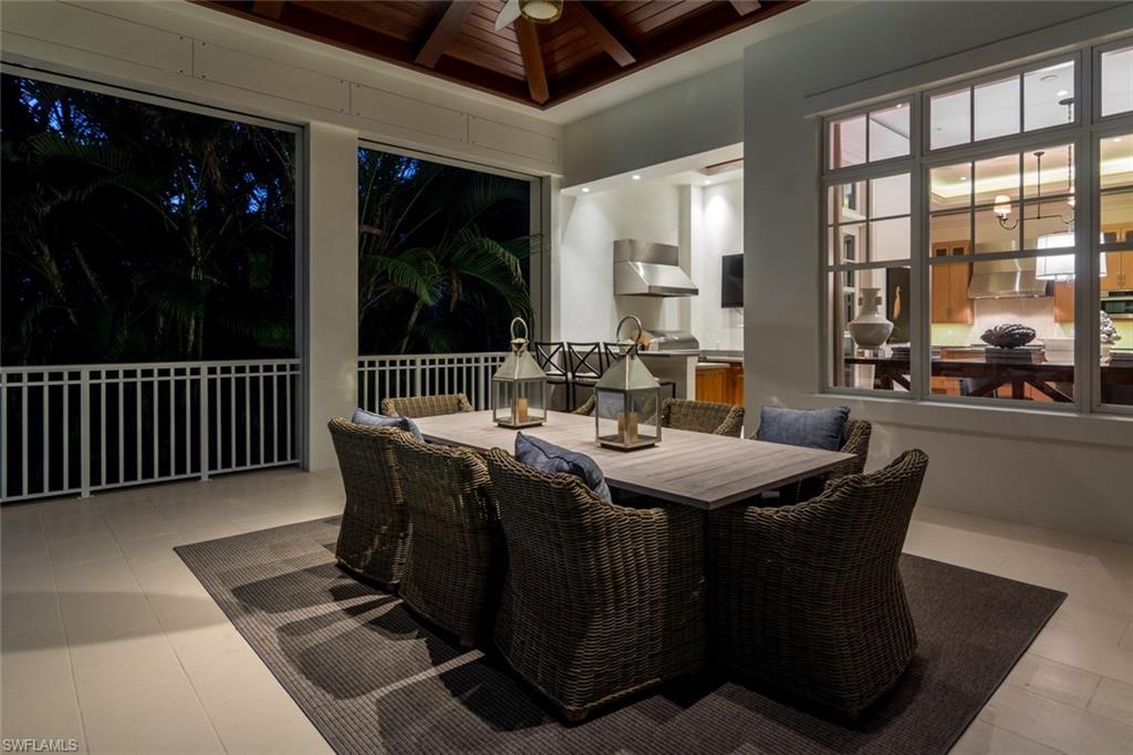 AQUALANE SHORES - Residential