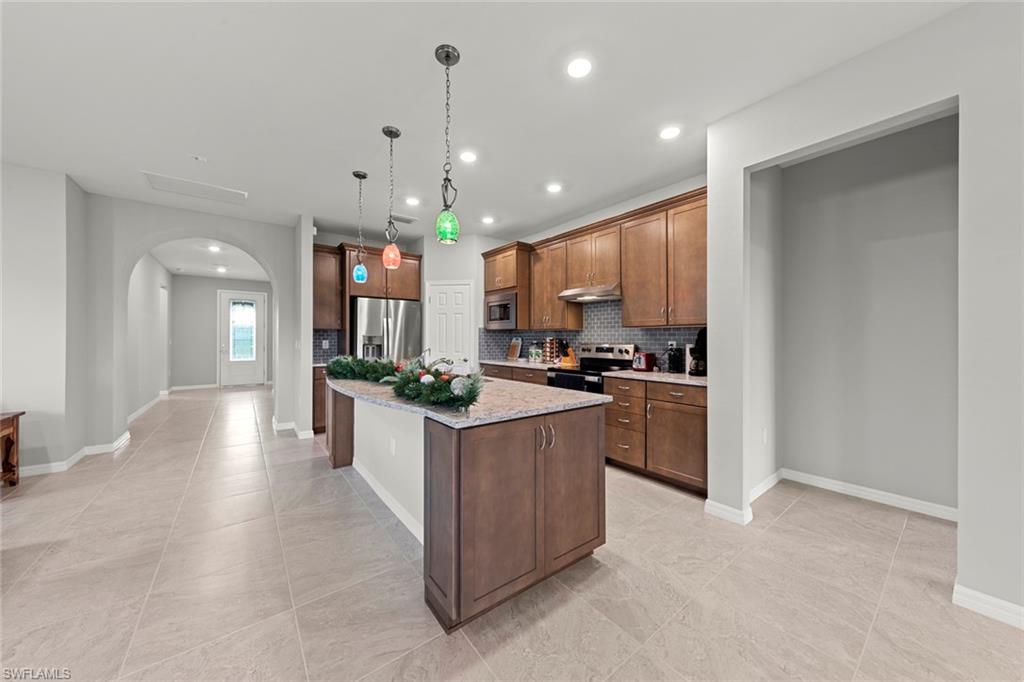 BRIDGETOWN - Residential