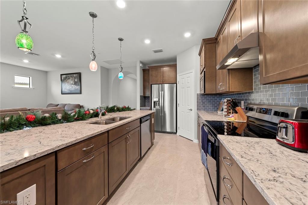 BRIDGETOWN - Residential