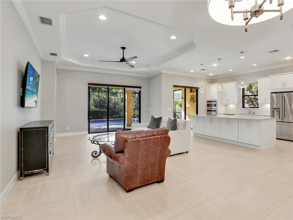 ESPLANADE AT HACIENDA LAKES - Residential