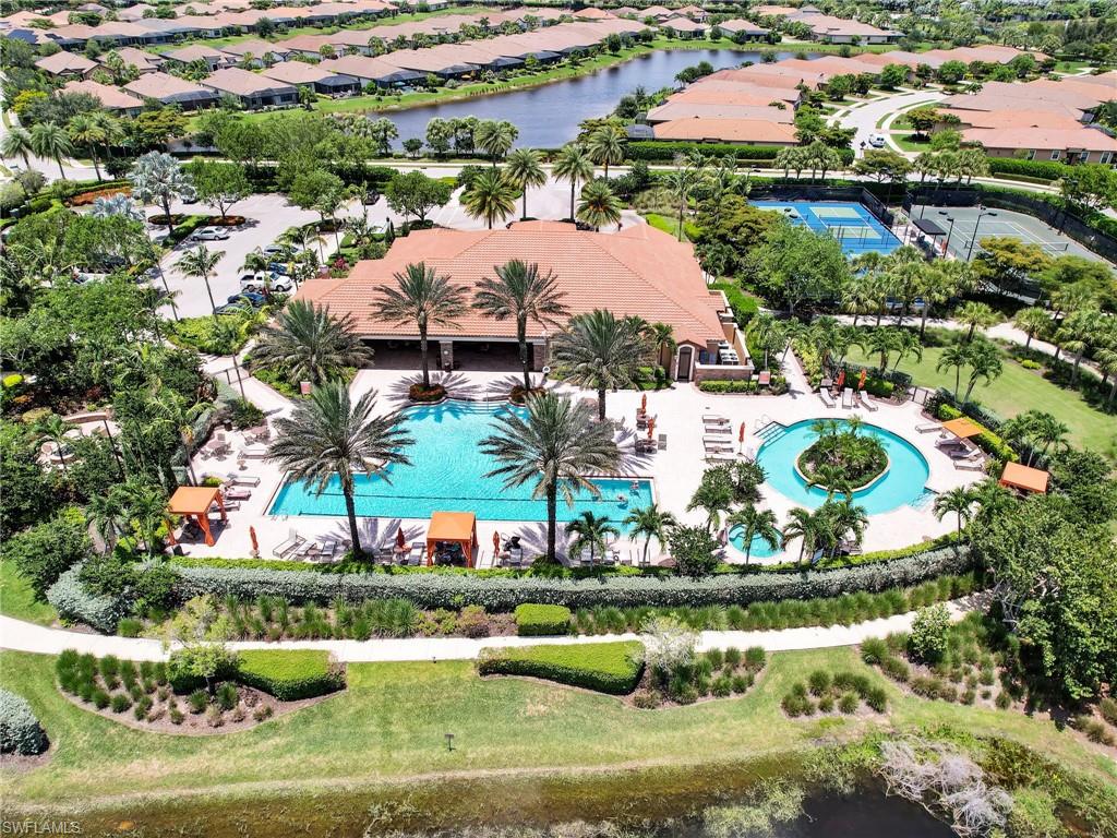 ESPLANADE AT HACIENDA LAKES - Residential