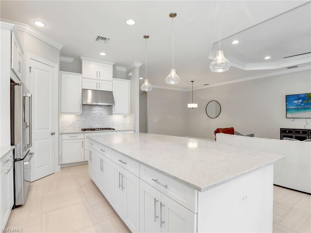 ESPLANADE AT HACIENDA LAKES - Residential