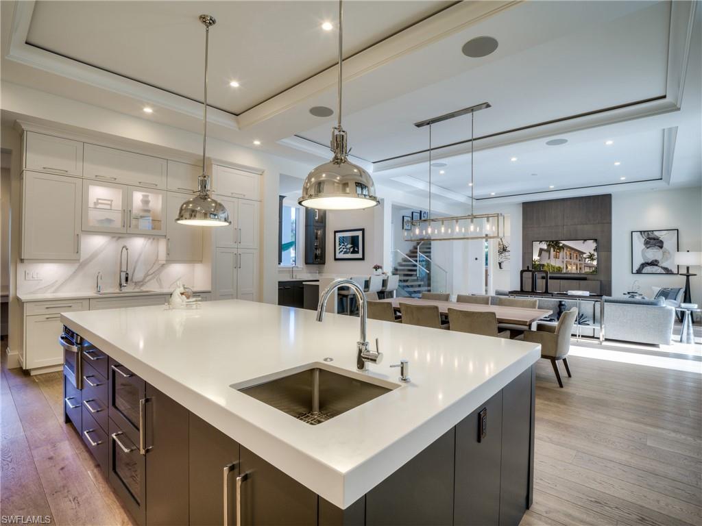 OLDE NAPLES - Residential