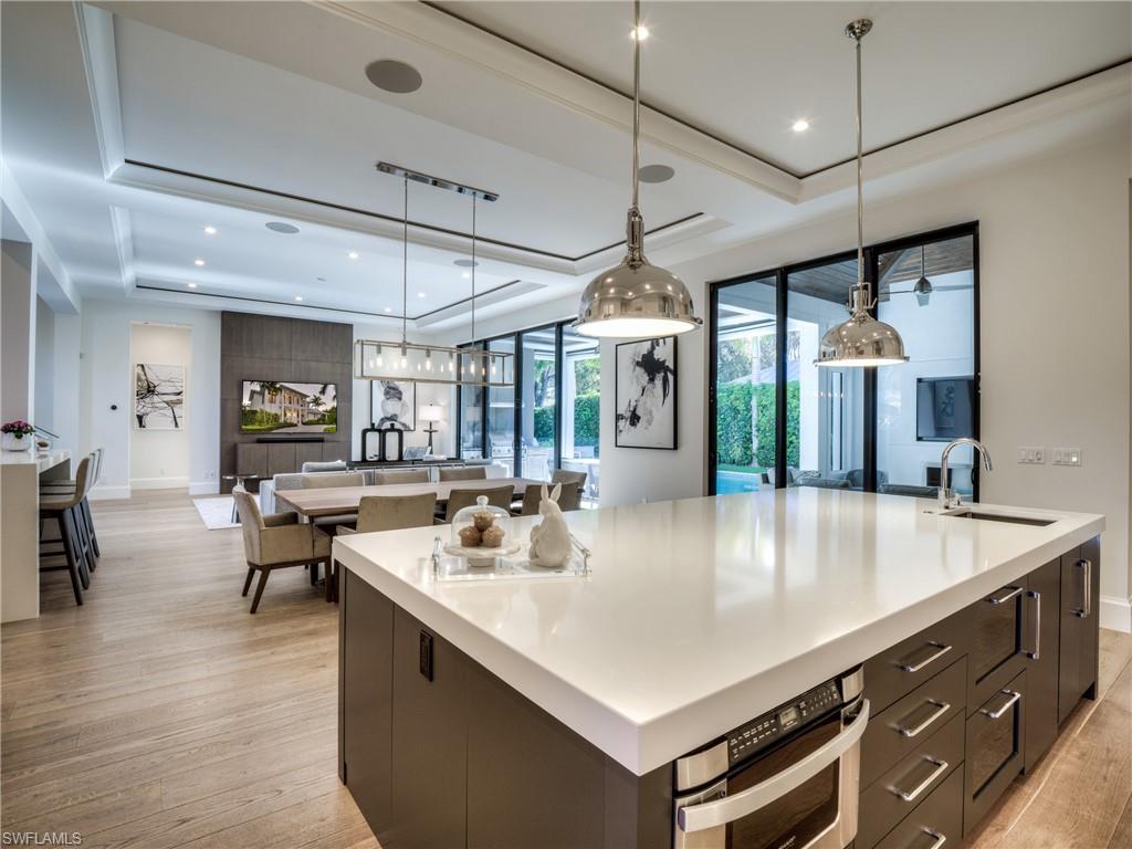 OLDE NAPLES - Residential