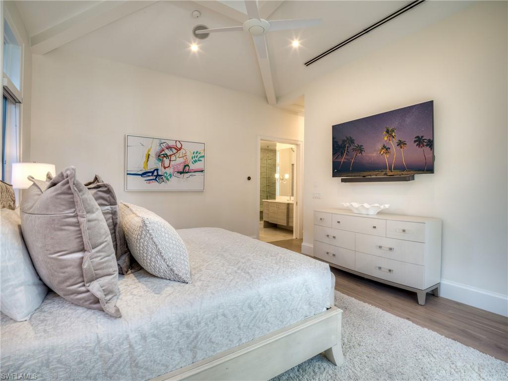 OLDE NAPLES - Residential