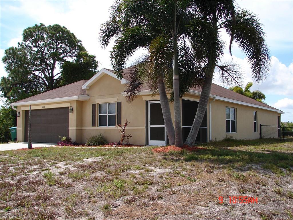 CAPE CORAL - Residential