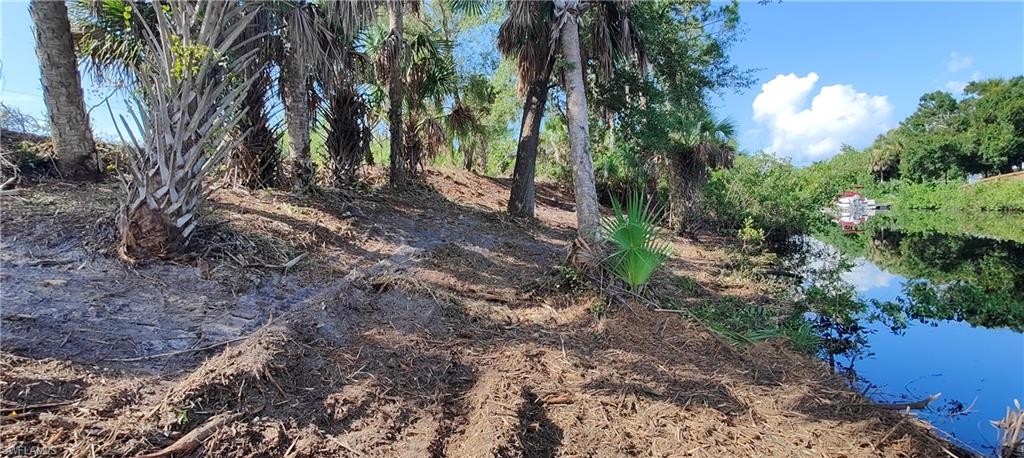 PORT CHARLOTTE - Land