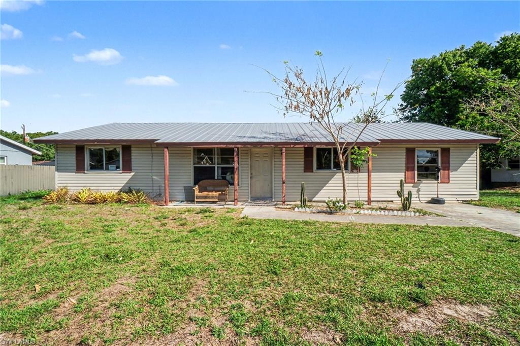 900 BUILDING - Residential