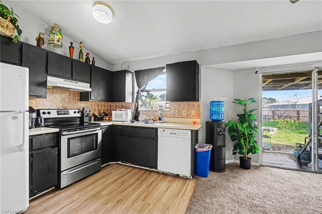 900 BUILDING - Residential