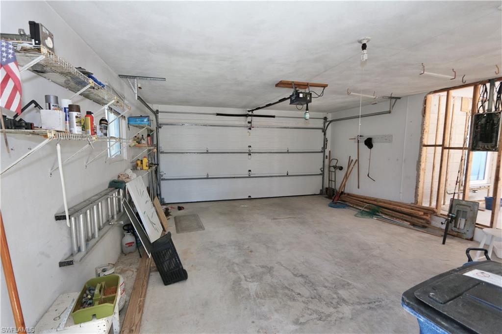 FAIRVIEW ISLES - Residential