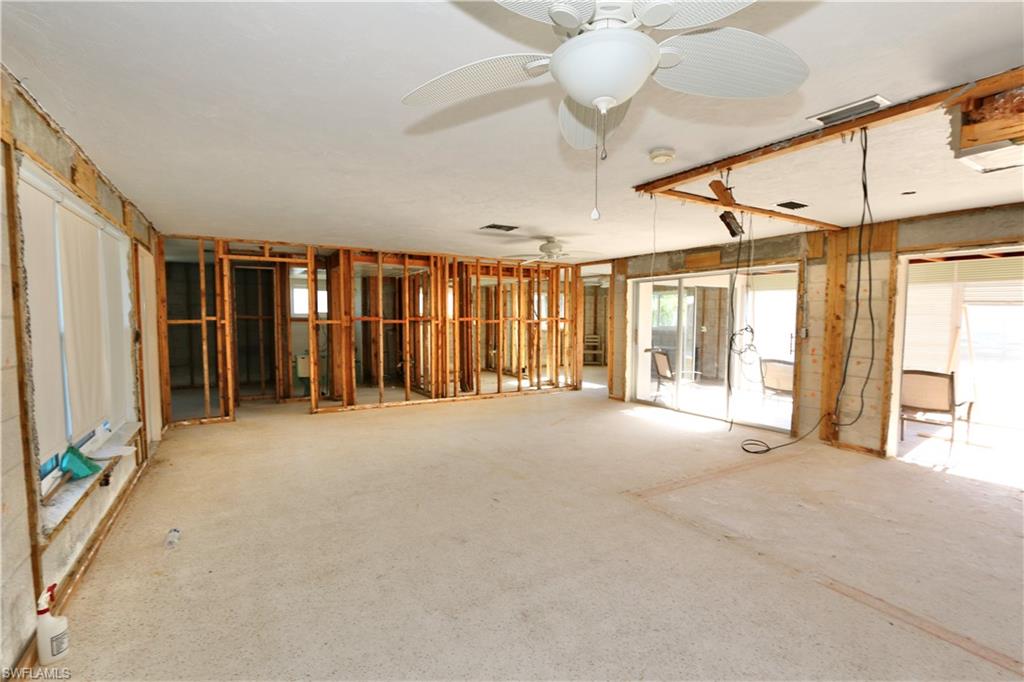 FAIRVIEW ISLES - Residential