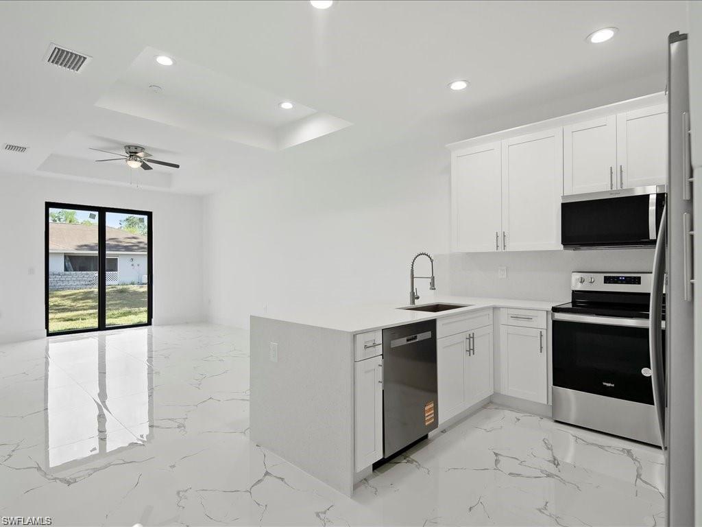 LEHIGH ESTATES - Residential Lease