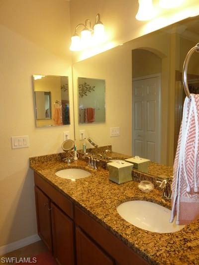 REFLECTION ISLES - Residential