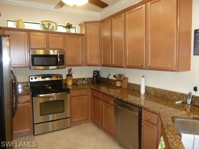 REFLECTION ISLES - Residential