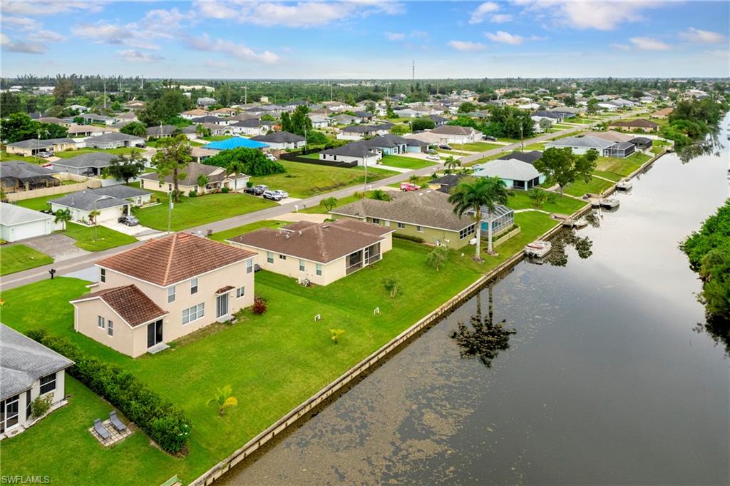 CAPE CORAL - Residential