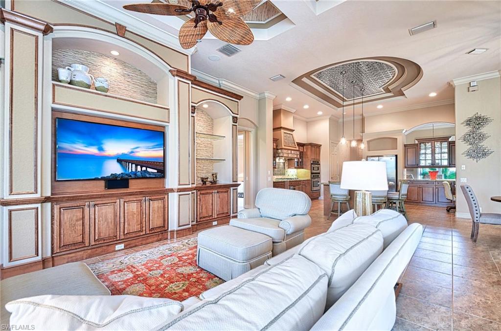 DA VINCI ESTATES - Residential