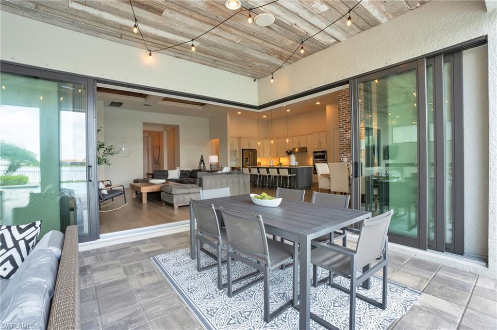 CORKSCREW SHORES - Residential