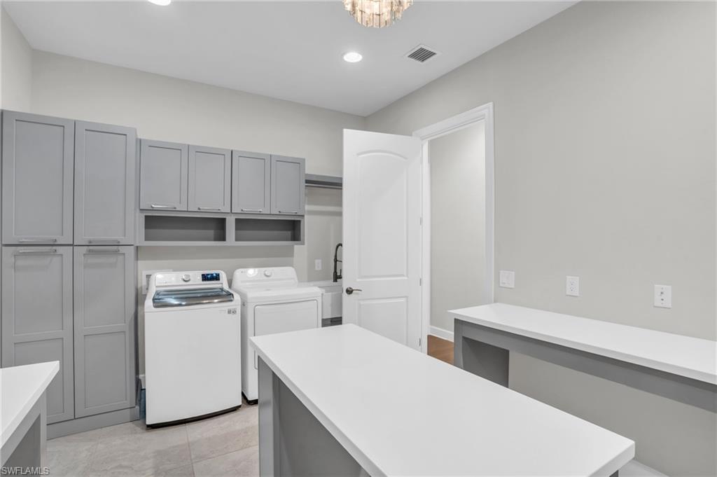 CORKSCREW SHORES - Residential