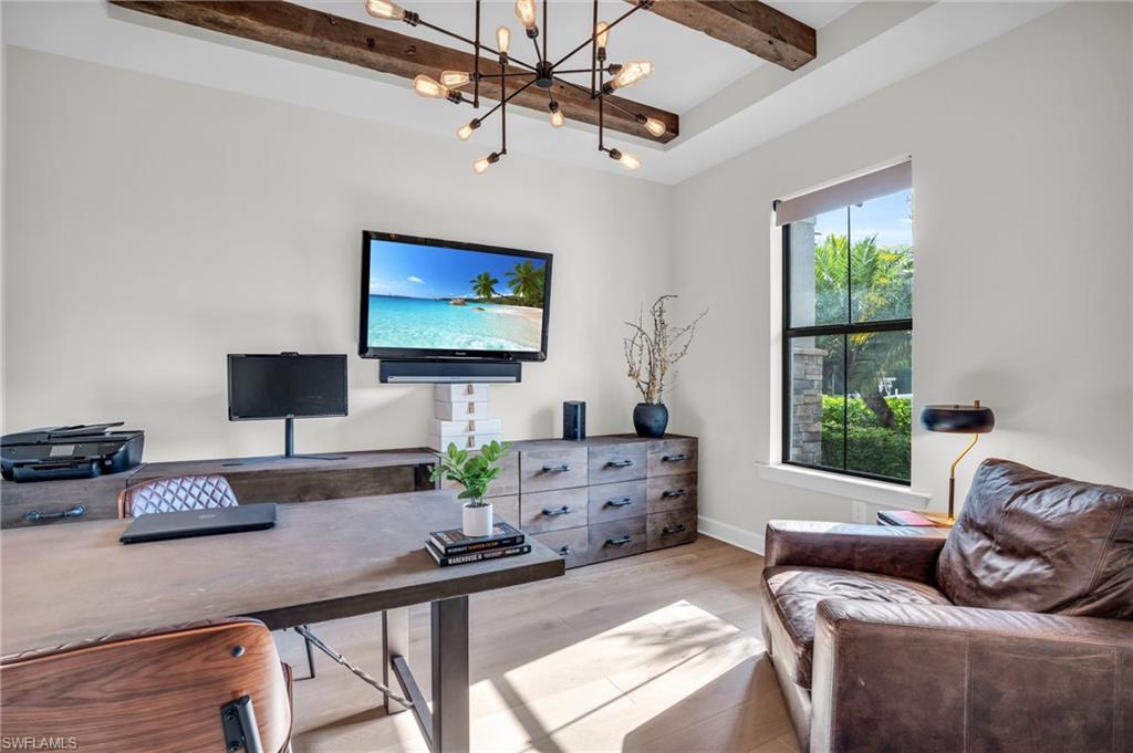 CORKSCREW SHORES - Residential