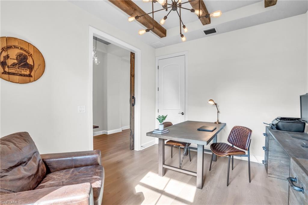 CORKSCREW SHORES - Residential