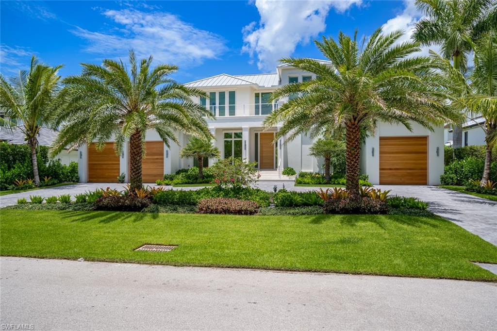 AQUALANE SHORES - Residential