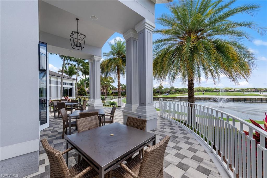 SABAL POINTE - Residential