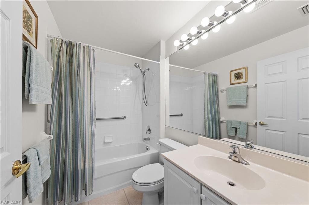 SABAL POINTE - Residential