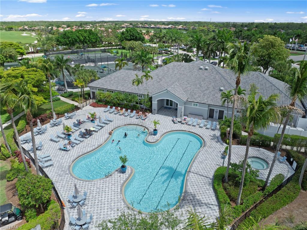 SABAL POINTE - Residential