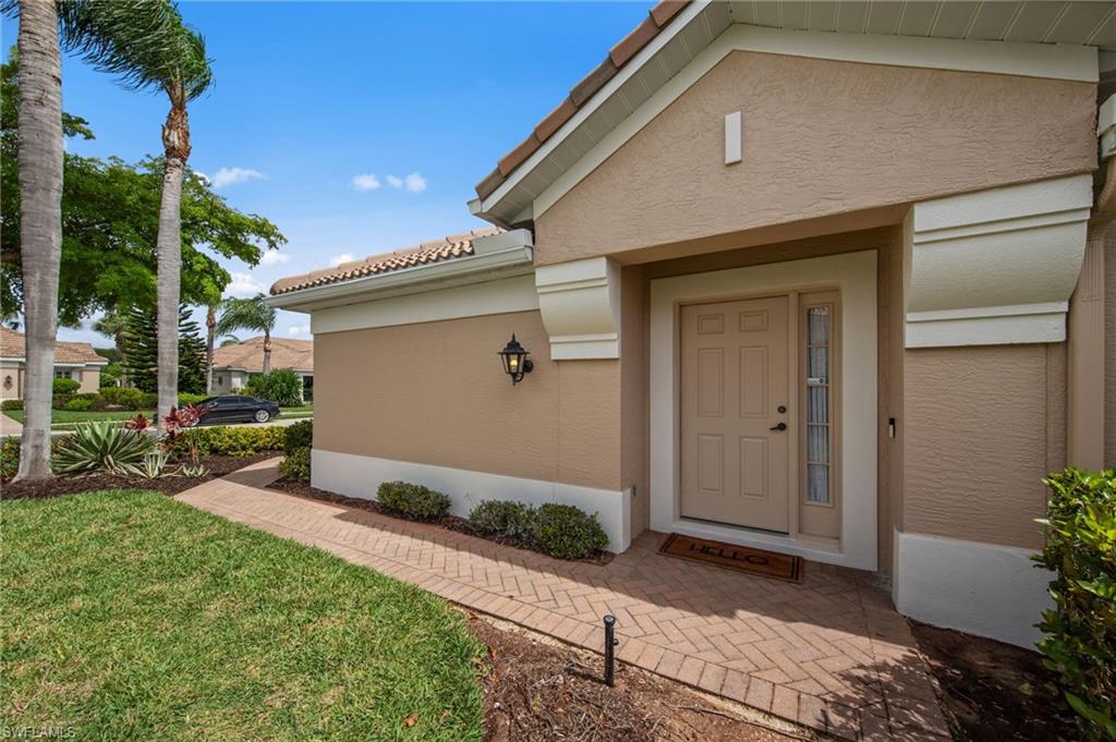 SABAL POINTE - Residential