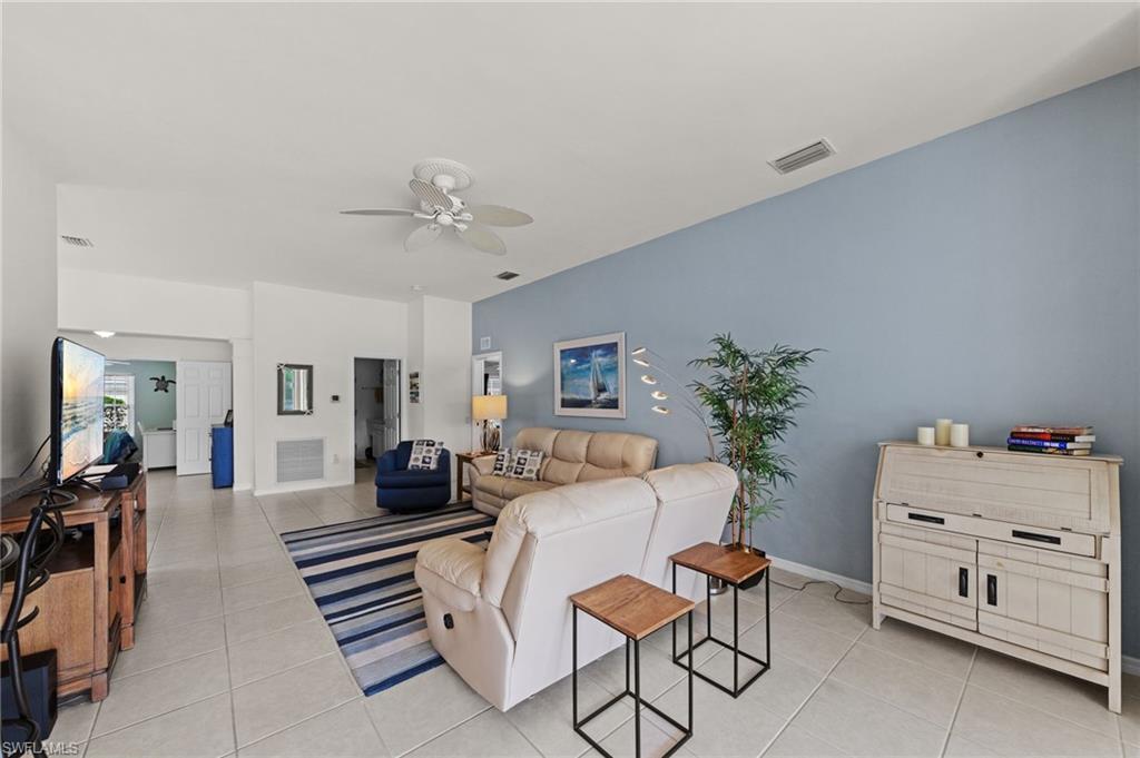 SABAL POINTE - Residential