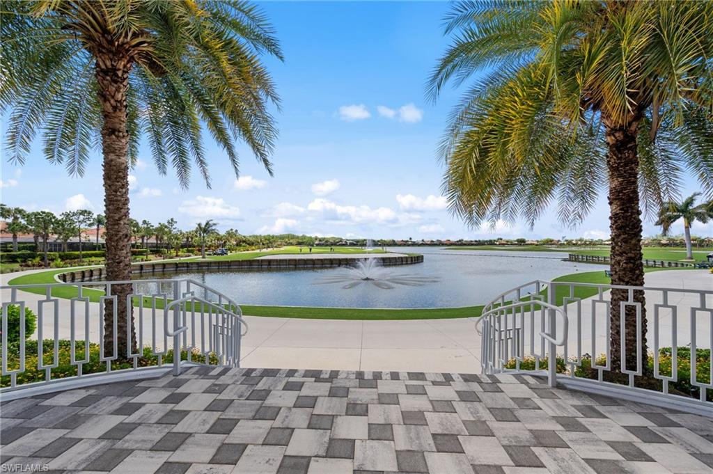 SABAL POINTE - Residential