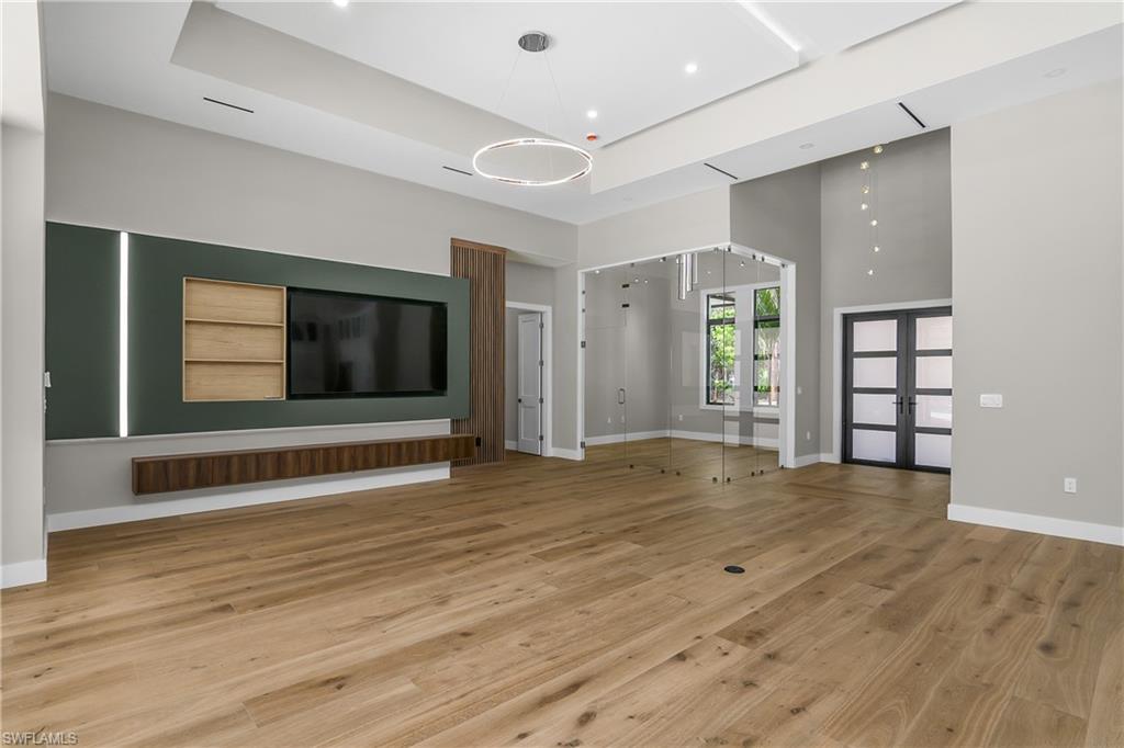 LOGAN WOODS - Residential