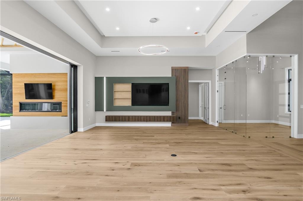 LOGAN WOODS - Residential