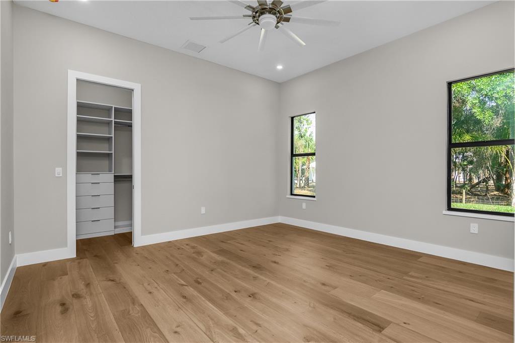 LOGAN WOODS - Residential