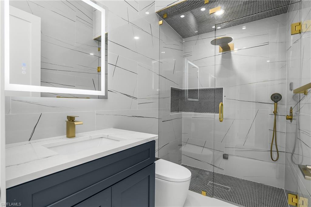 LOGAN WOODS - Residential