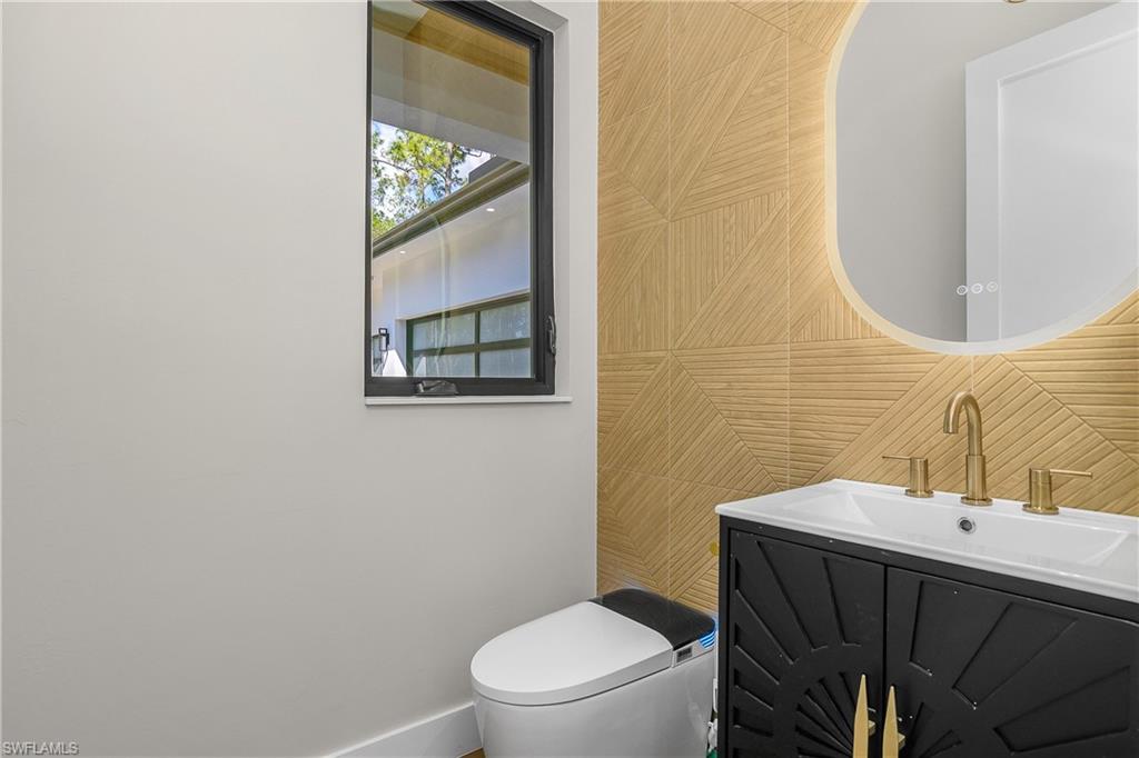 LOGAN WOODS - Residential