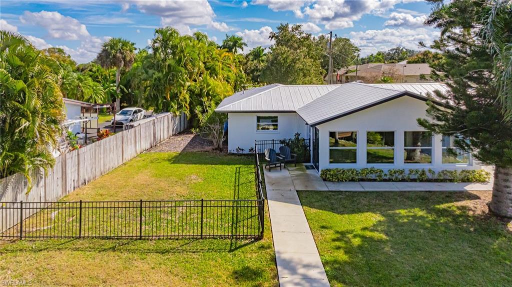 RIVER FOREST - Residential