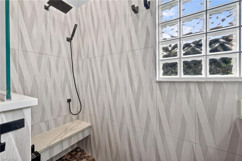 MARINERS COVE VILLAGE - Residential