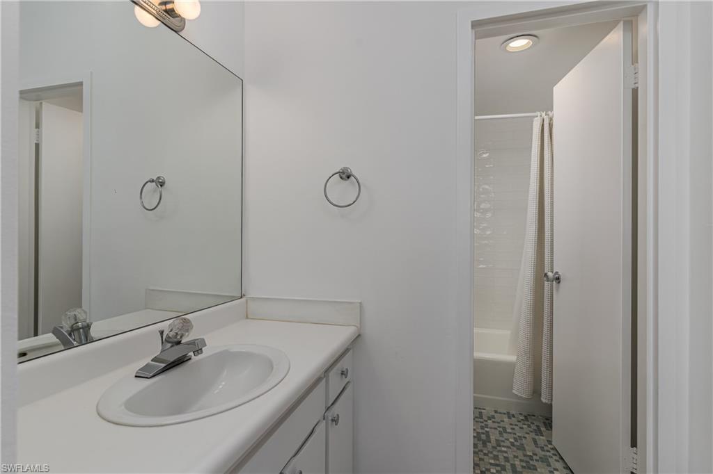 ADMIRALTY HOUSE - Residential