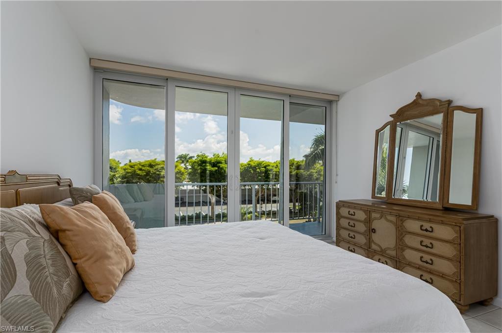 ADMIRALTY HOUSE - Residential