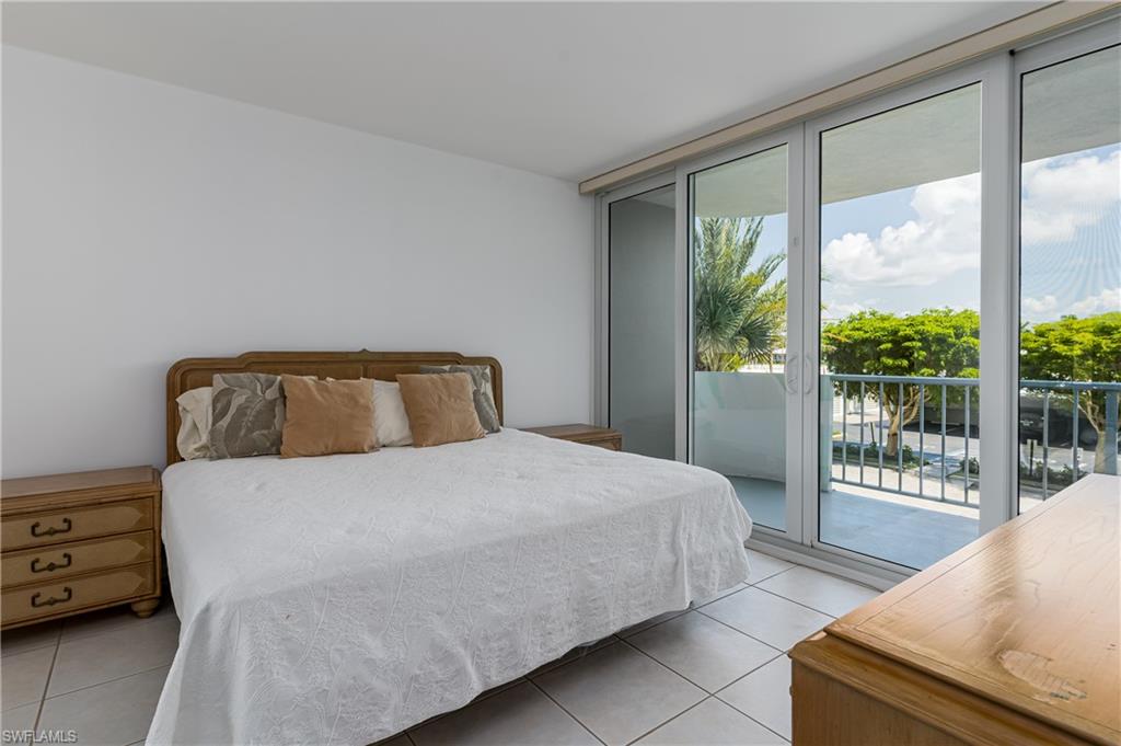 ADMIRALTY HOUSE - Residential