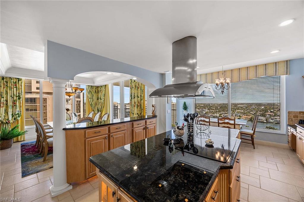 PARK PLAZA - Residential