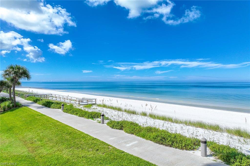 PARK PLAZA - Residential