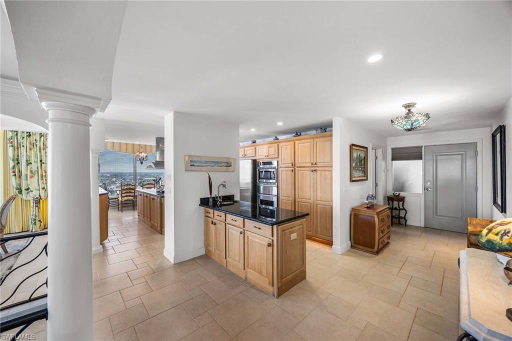 PARK PLAZA - Residential