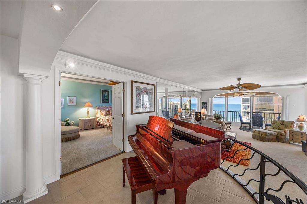 PARK PLAZA - Residential